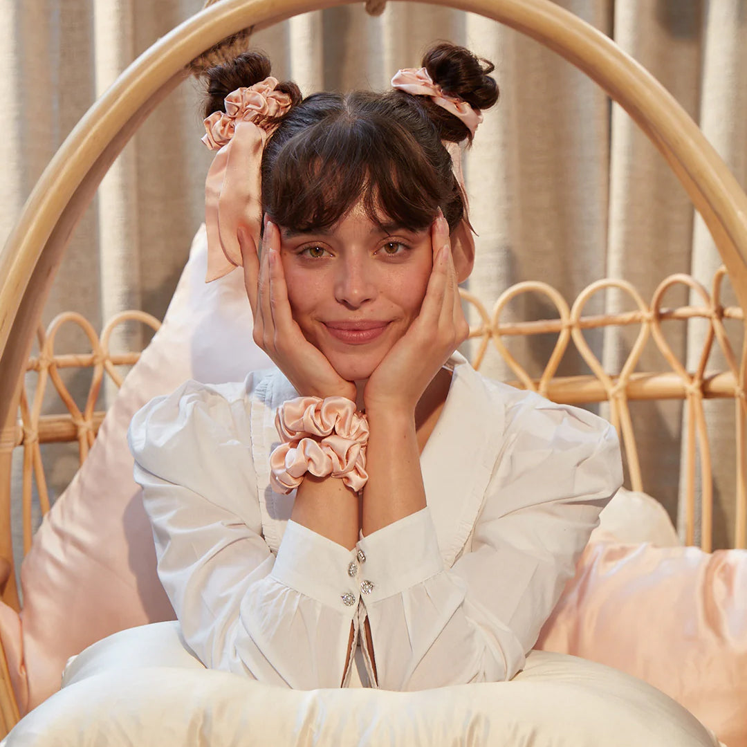 Celebrity Saç Tokası %100 İpek | 7 Renk Seçeneği