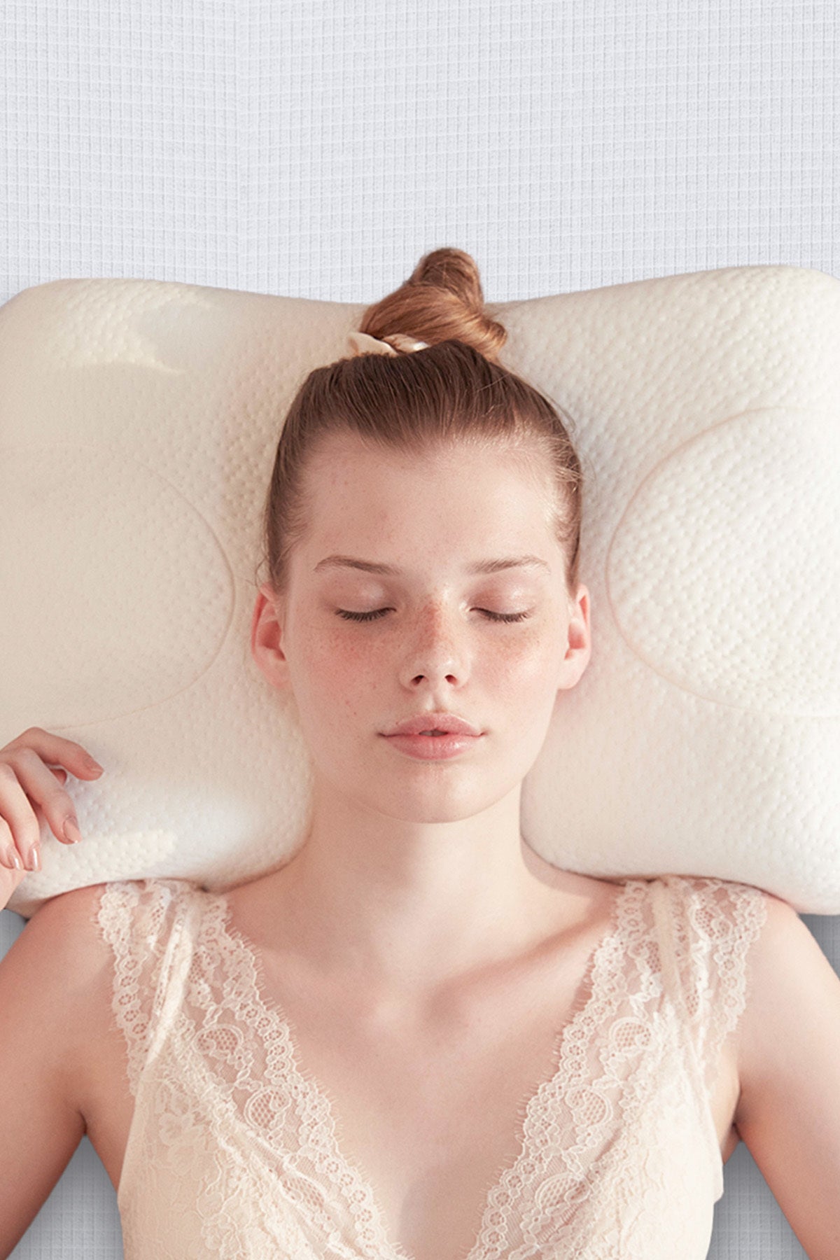 Beauty Pillow Kırışıklık Önleyici Ortopedik Güzellik Yastığı – Skin+ Kılıflı