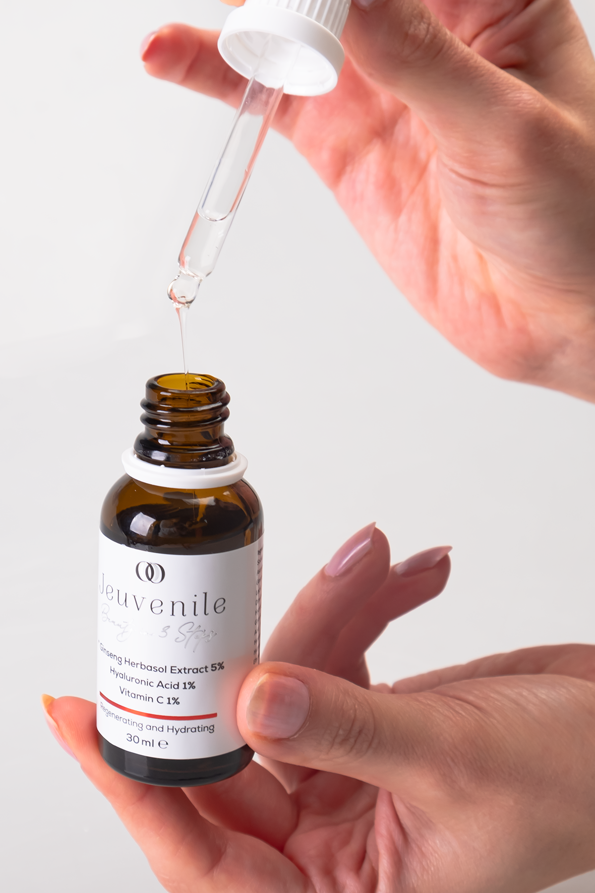 Besleyici ve Canlandırıcı Ginseng Serum